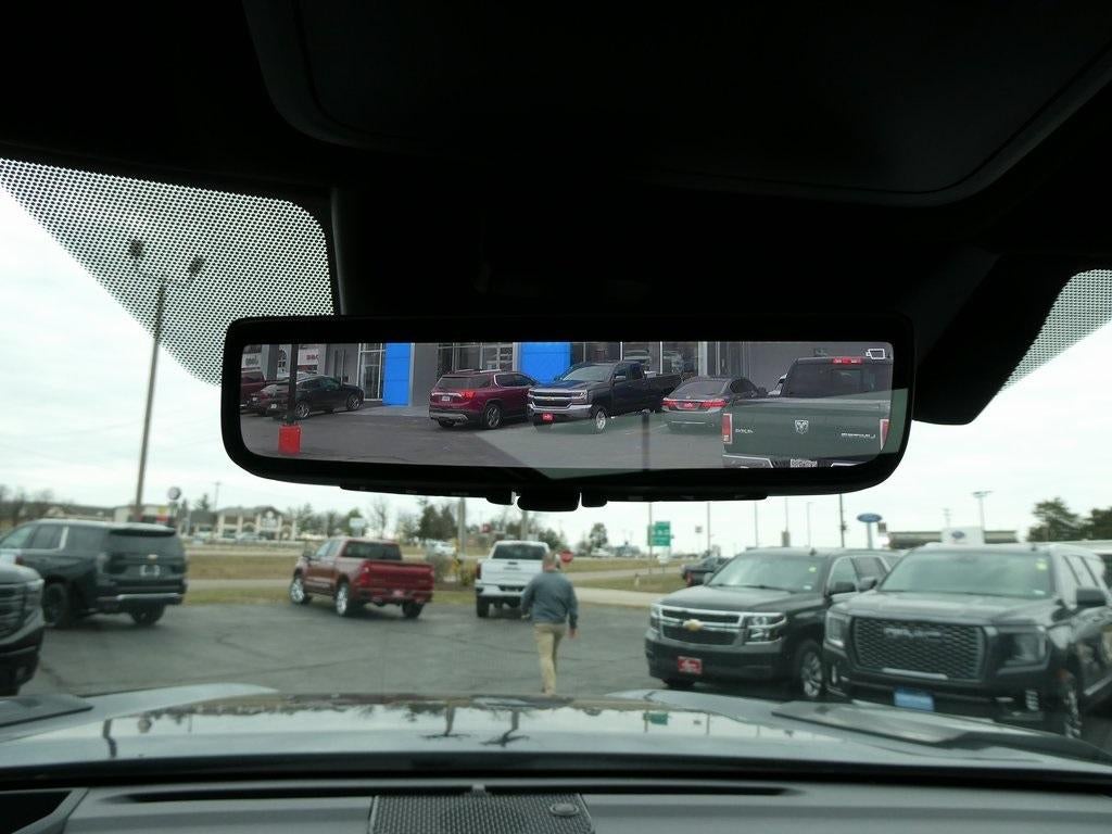 2022 Toyota Tundra Hybrid Platinum