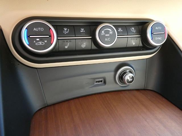 2021 Alfa Romeo Stelvio Ti AWD
