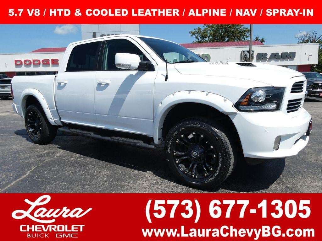 2017 RAM 1500 Sport 4x4 Crew Cab 5'7's photo