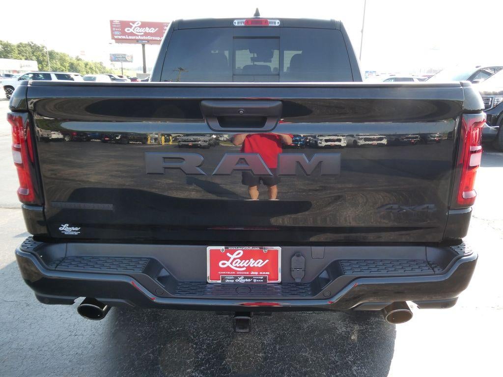 2025 RAM 1500 Big Horn Crew Cab 4x4 5'7" Box