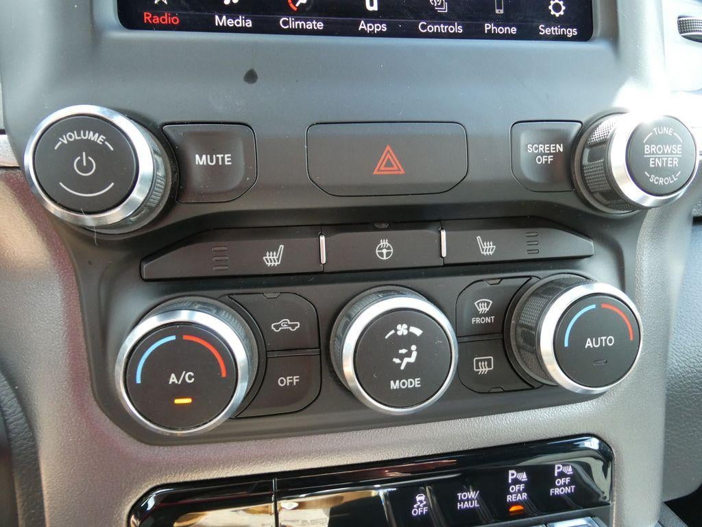 2019 RAM 1500 Big Horn/Lone Star Crew Cab 4x4 5'7" Box