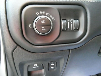 2023 RAM 1500 Limited Crew Cab 4x4 5'7" Box