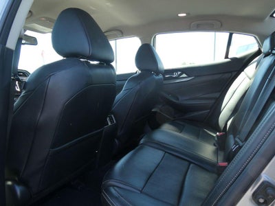 2021 Nissan Maxima SV Xtronic CVT