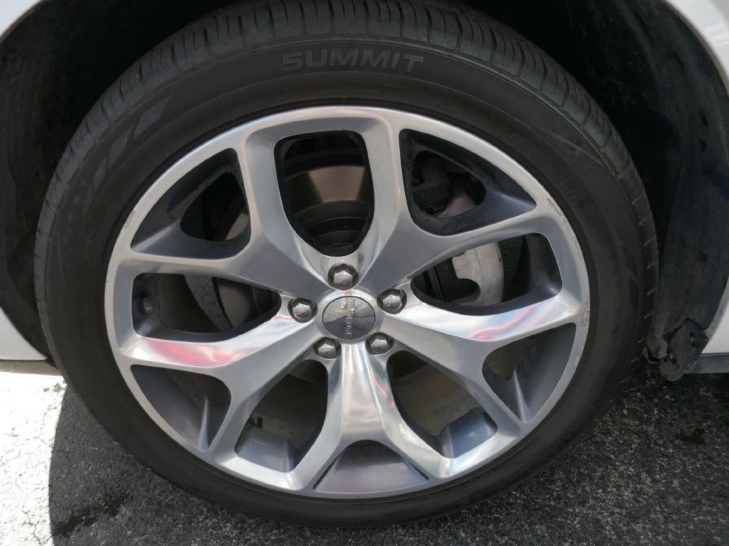 2016 Dodge Challenger SXT Plus