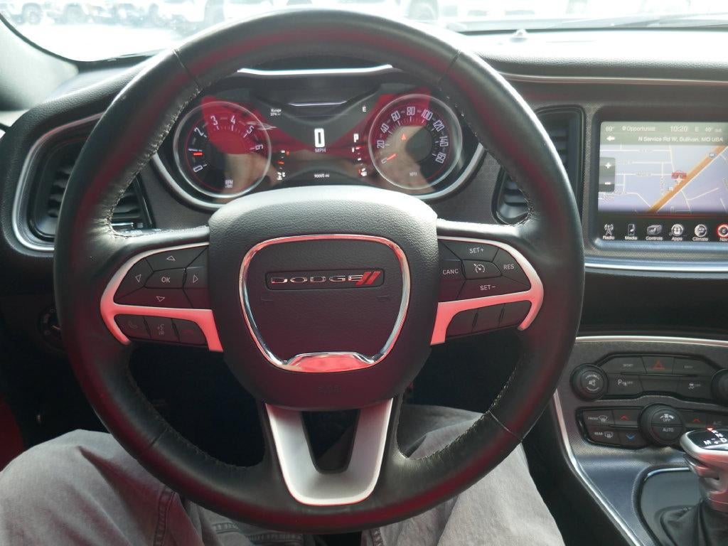 2016 Dodge Challenger SXT Plus
