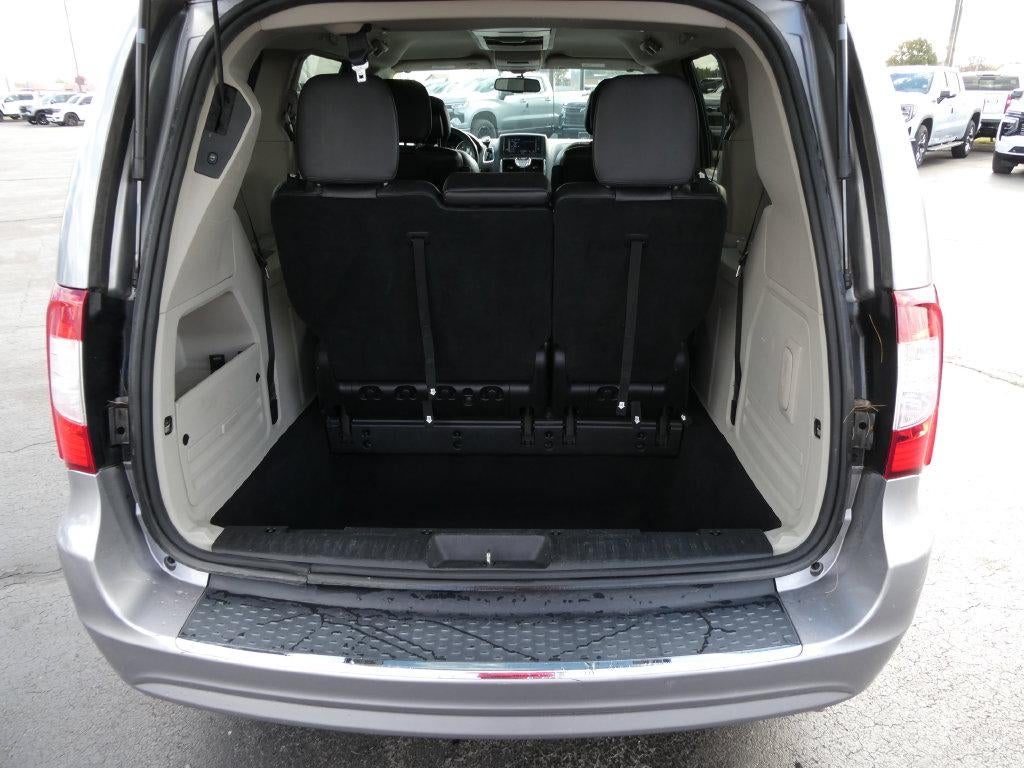 2014 Chrysler Town & Country Touring