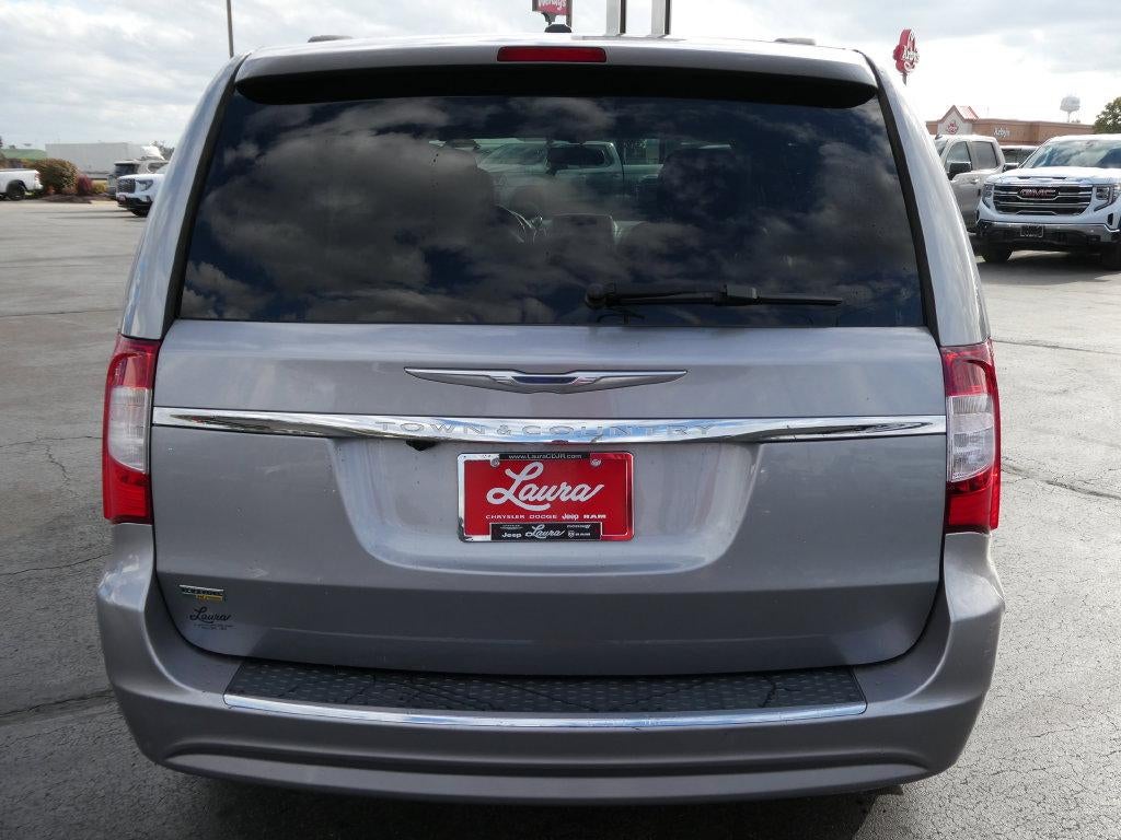 2014 Chrysler Town & Country Touring