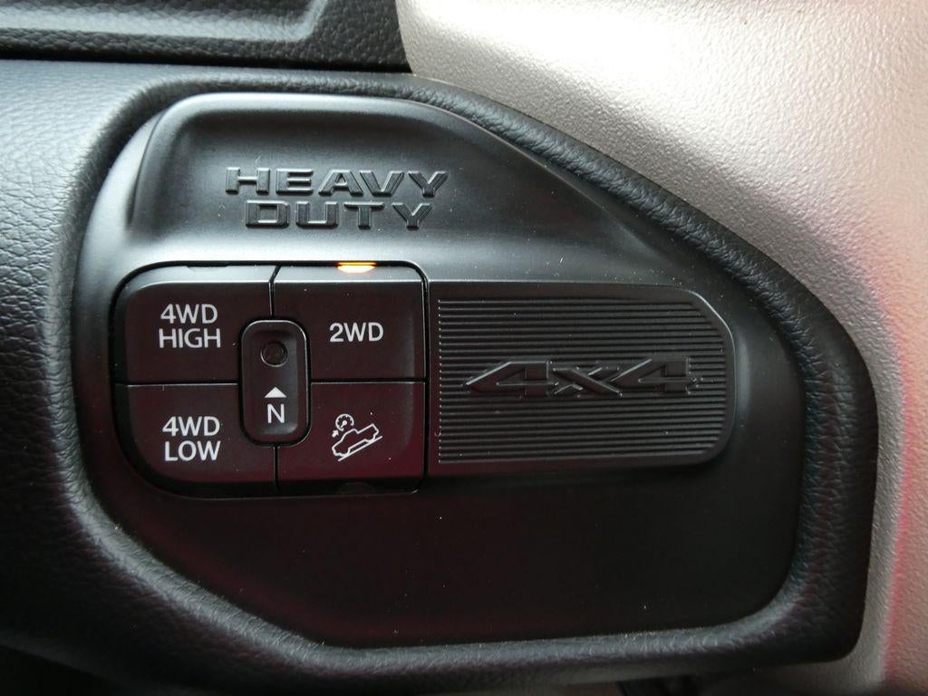 2020 RAM 2500 Laramie Crew Cab 4x4 6'4" Box