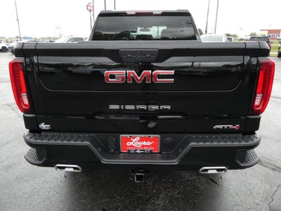 2022 GMC Sierra 1500 Limited AT4