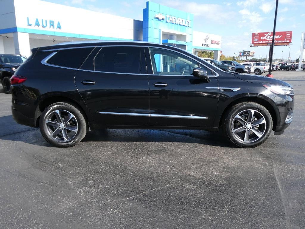 2020 Buick Enclave Essence