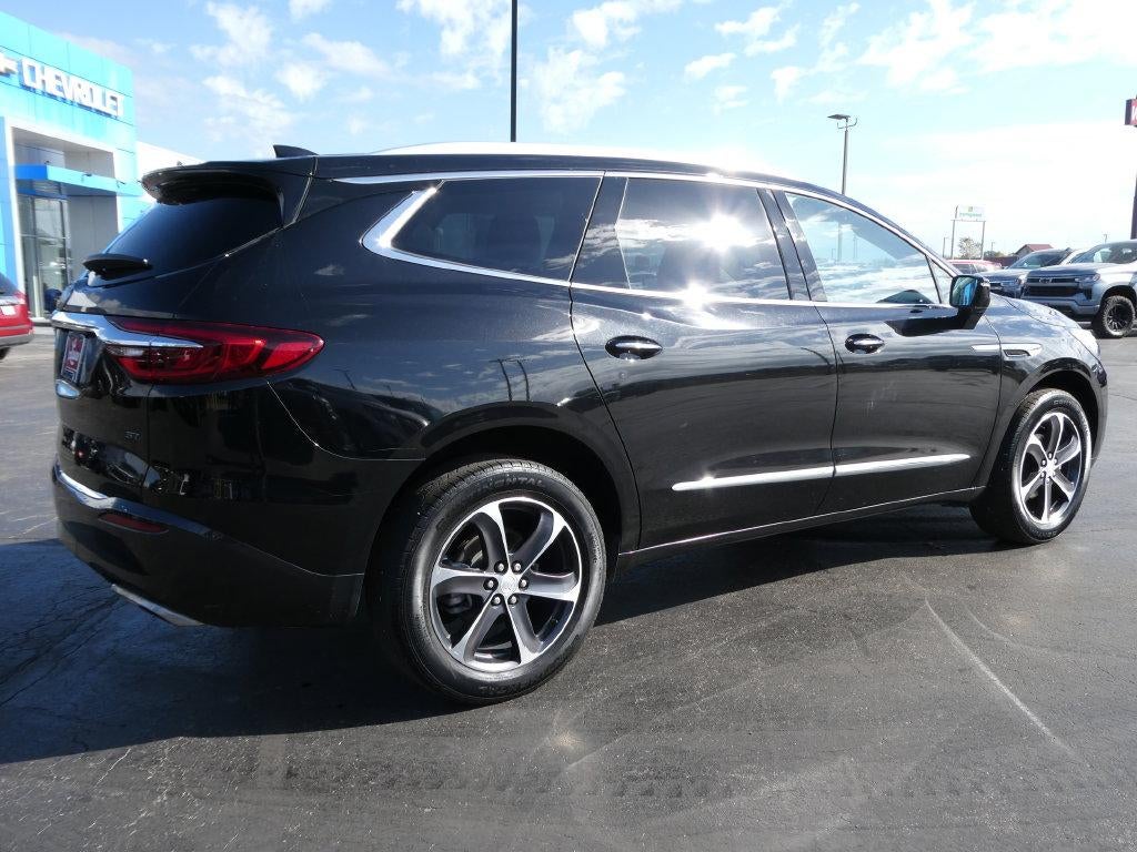 2020 Buick Enclave Essence