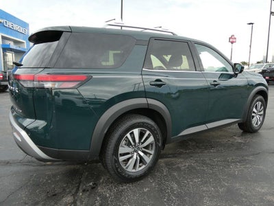 2023 Nissan Pathfinder SL 4WD