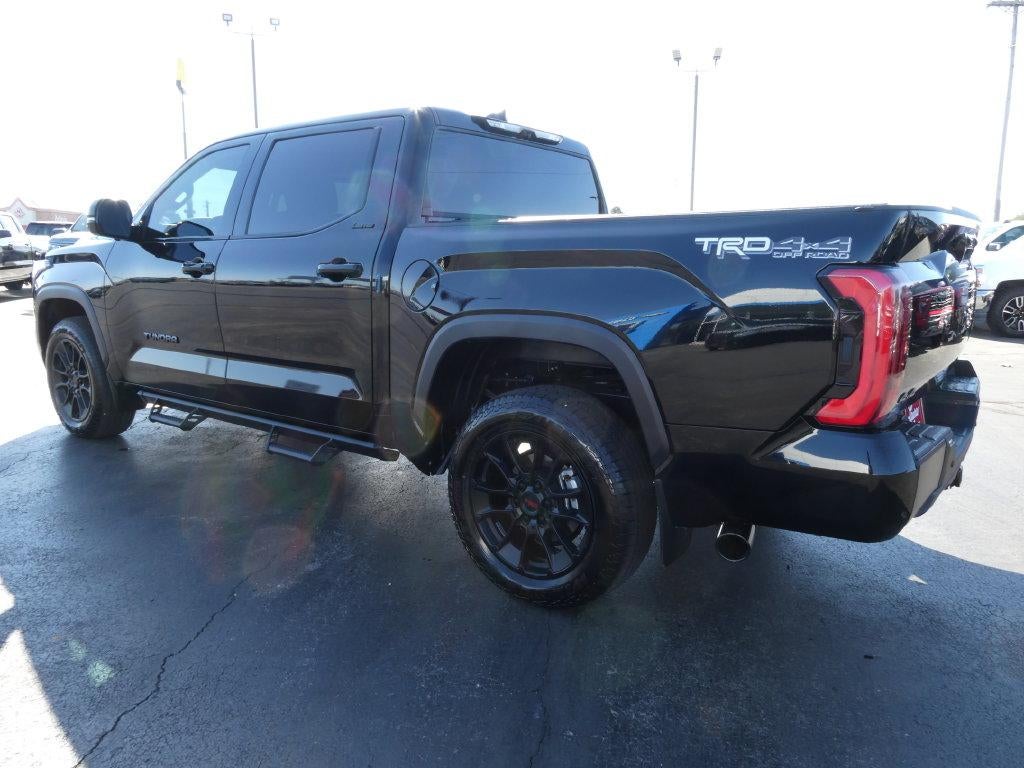2026 Toyota Tundra Limited CrewMax 5.5' Bed